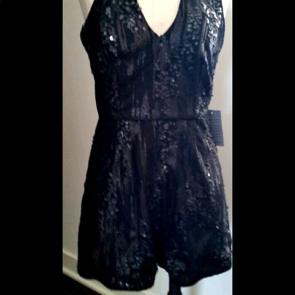 🖤 Wynne Black Sequin Short Choker Romper Playsuit New With Tag! - Picture 6 of 8